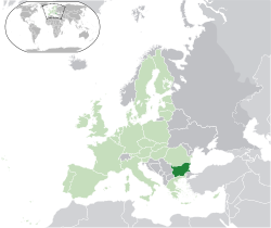 Location of Bulgaria(green)–on the European continent(light green &grey)–in the European Union(light green) — [Legend]