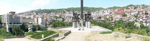 Veloko Tarnovo-Panorama.jpg