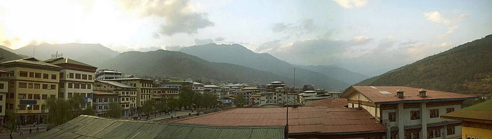 Panoramic view Thimphu 1.jpg